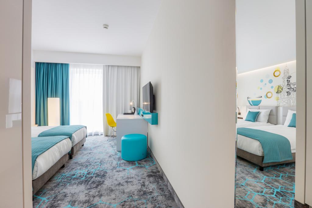 Ibis Styles Nowy Sacz Otel Dış mekan fotoğraf