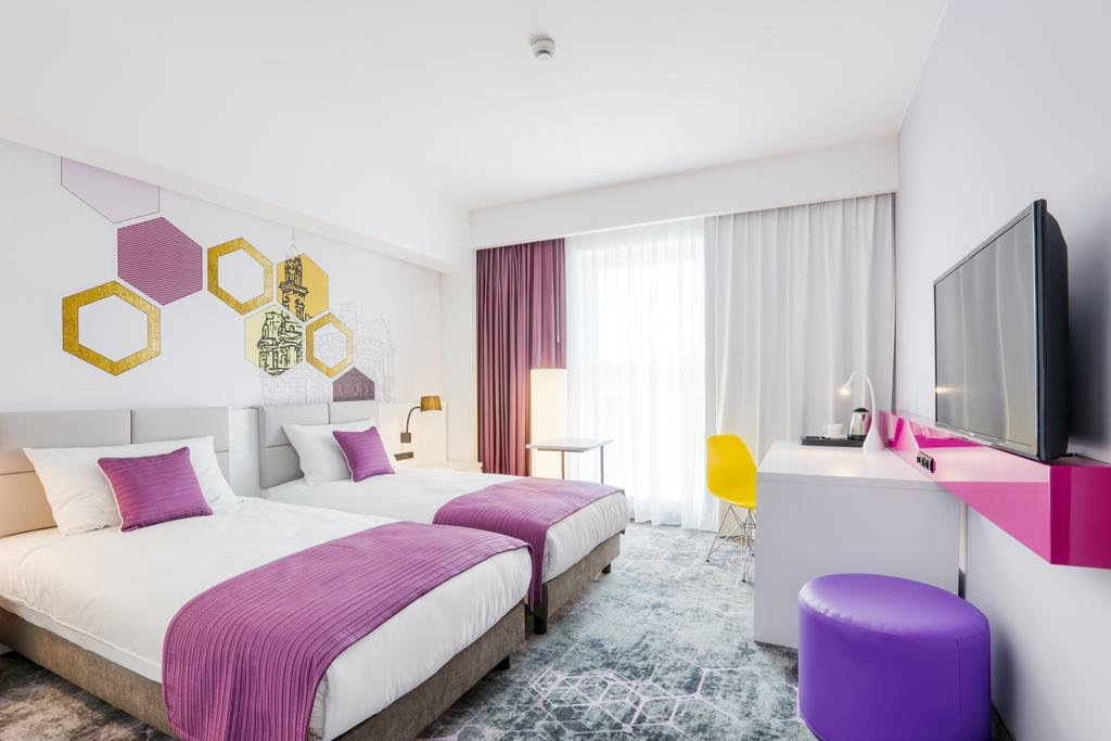 Ibis Styles Nowy Sacz Otel Dış mekan fotoğraf