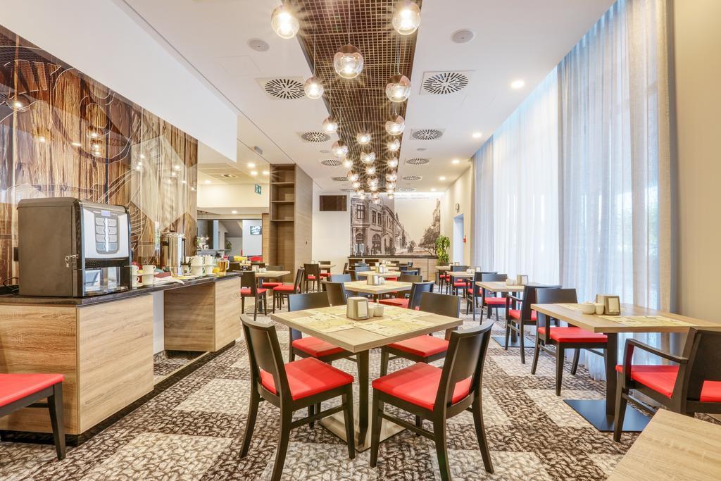 Ibis Styles Nowy Sacz Otel Dış mekan fotoğraf